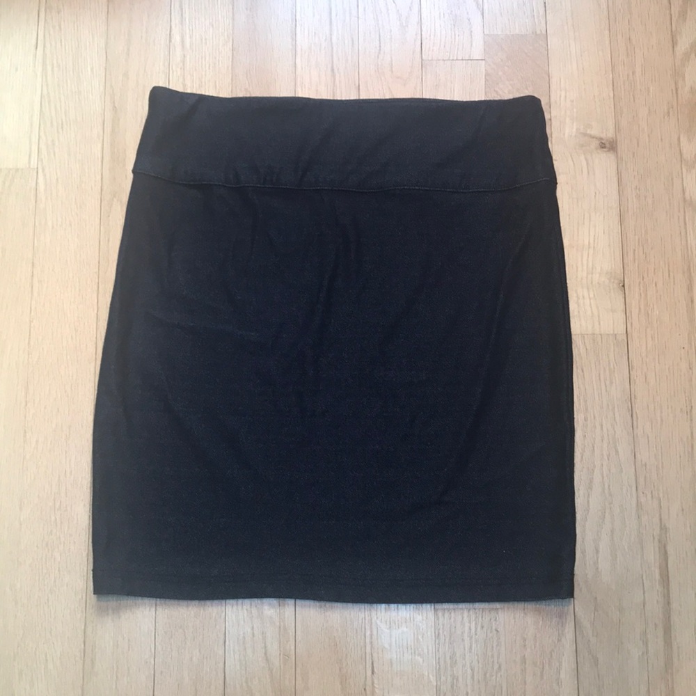 Forever 21 Navy Faux Denim Women’s Bodycon Skirt Size L